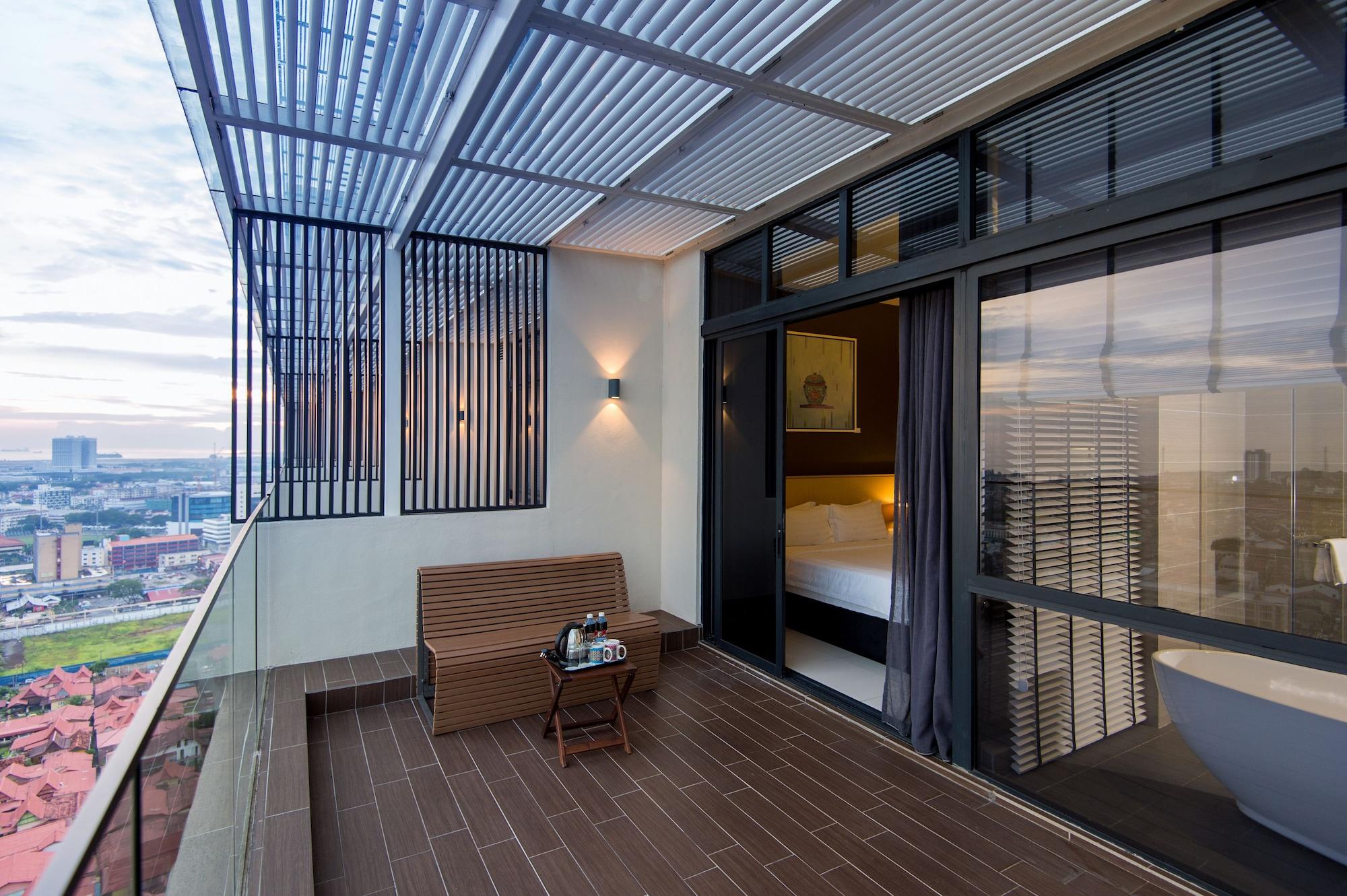 Отель The Pines Melaka Экстерьер фото